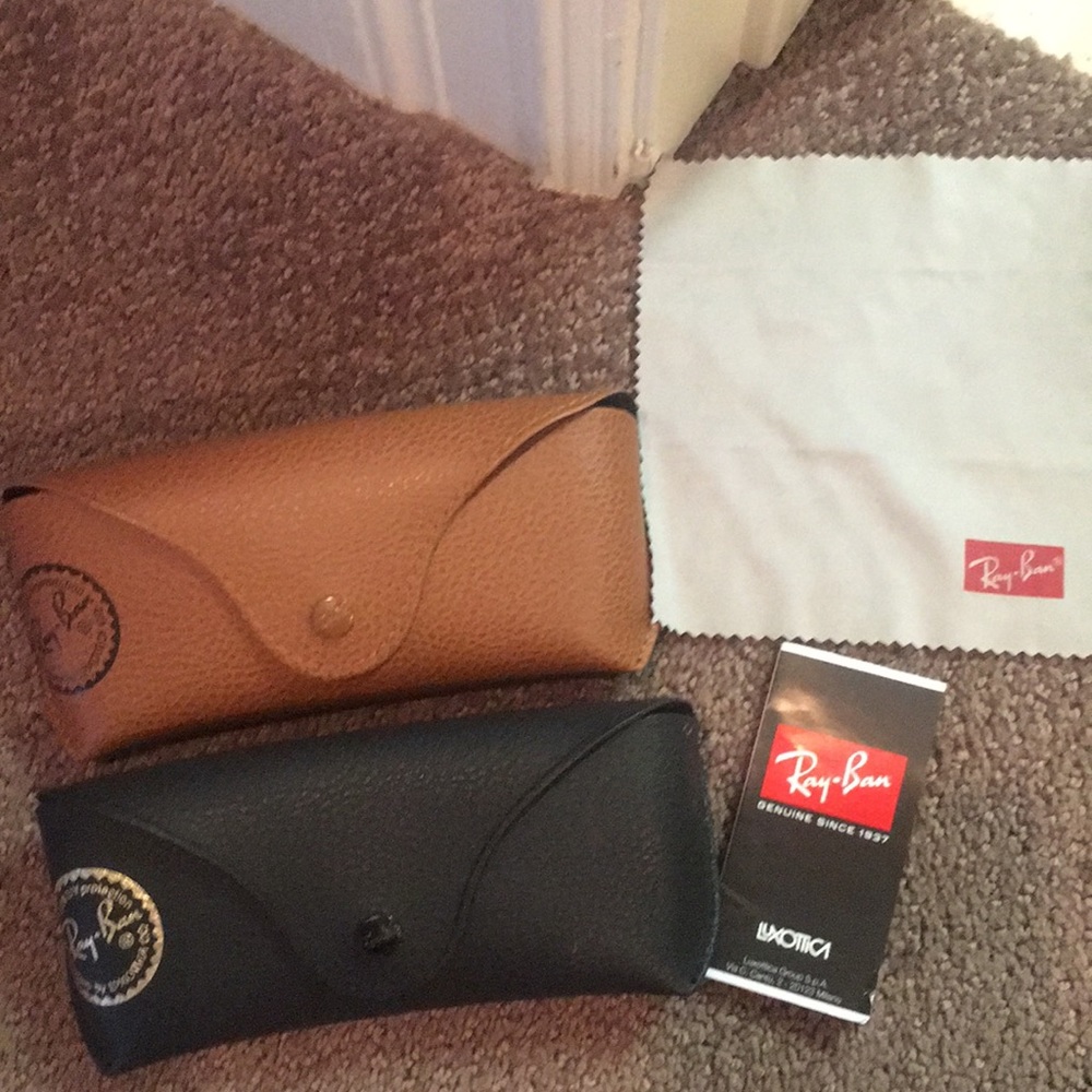 Ray Ban Cases and accessories